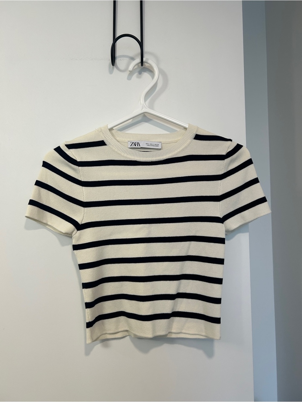 Zara Striped Cropped Short Sleeve